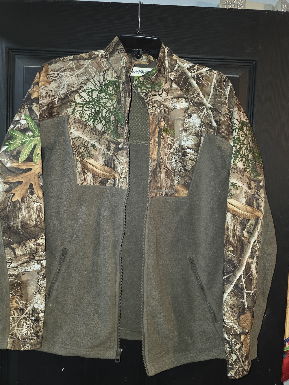 Magellan Outdoors Olive Green & Camo Fleece Shirt Jacket